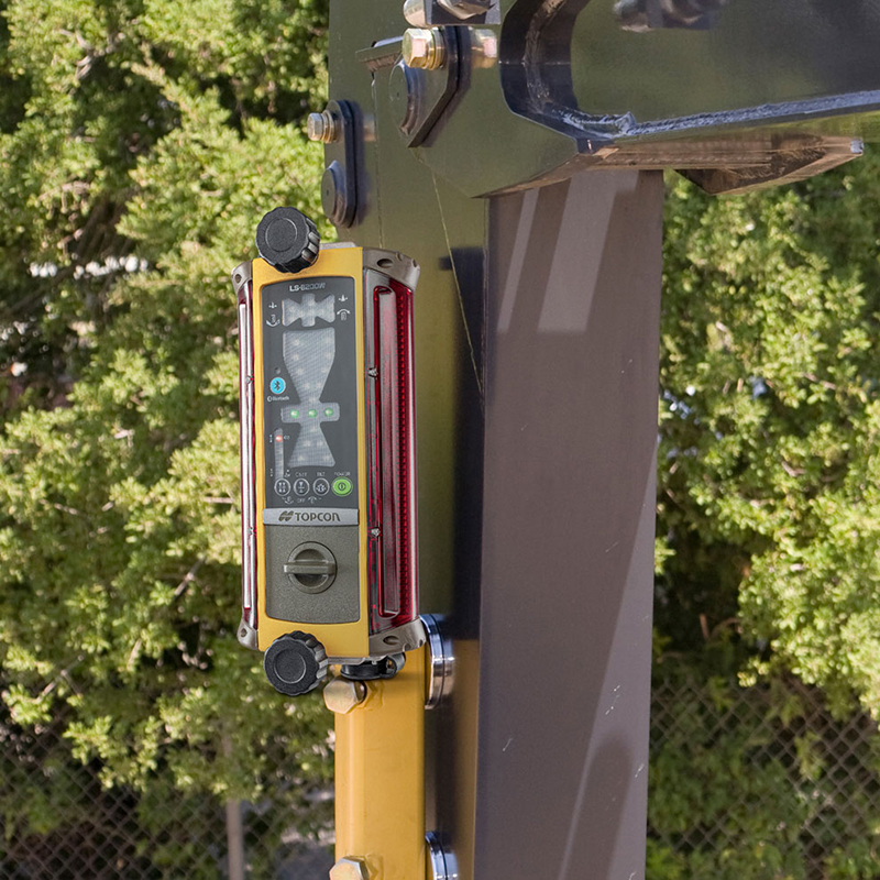 Topcon LS-B200W Descriere